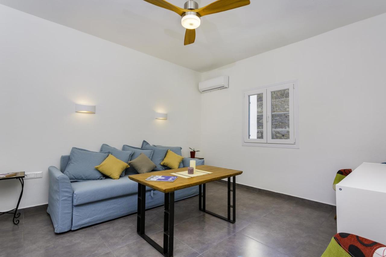 Dolce Vista - Sea View Apartments Páros Eksteriør billede